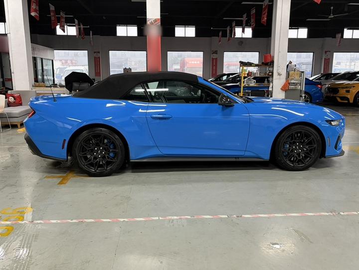 Mustang 2024 2.3T EcoBoost Convertible Sport photo 2