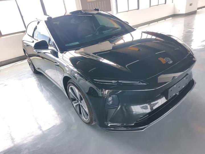 ET5T 2024 75kWh Touring photo 3