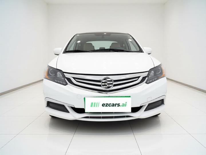 Everus S1 2014 1.3L MT Comfort photo 2