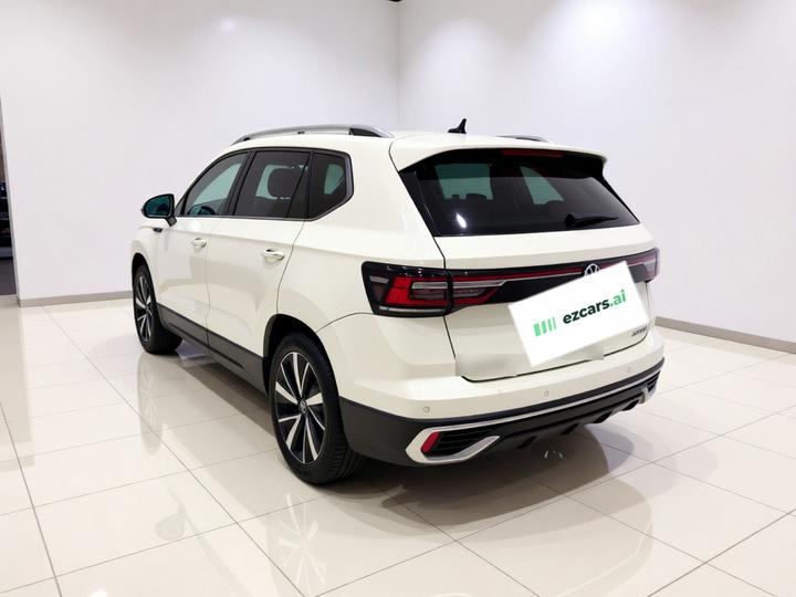 Tharu 2023 300TSI RWD photo 4