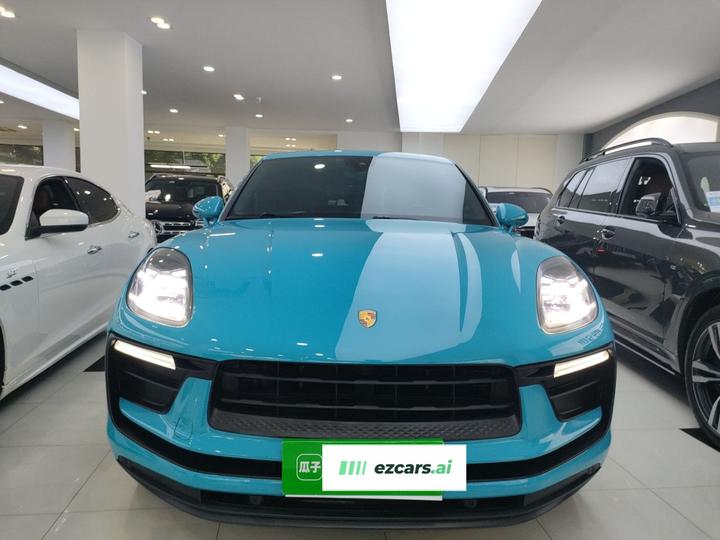2022 Macan 2.0T photo 2