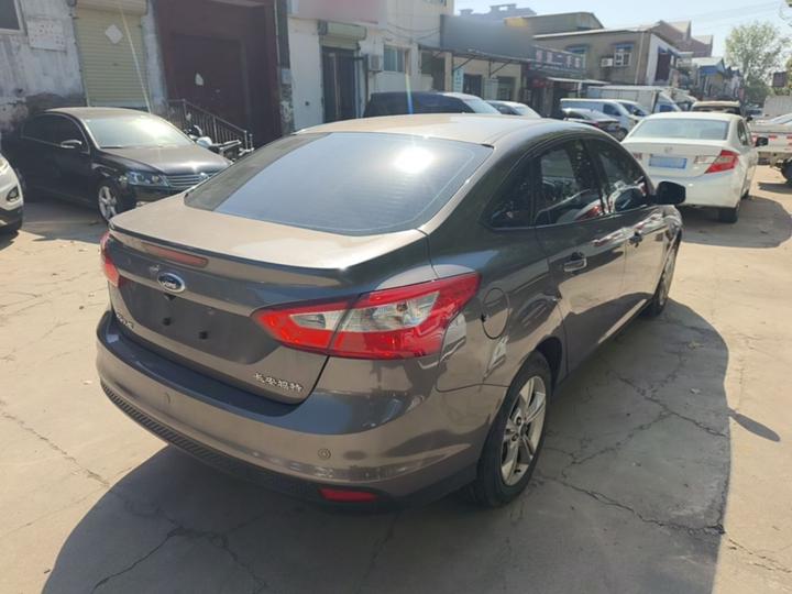 Focus 2012 Sedan 1.6L AT photo 6