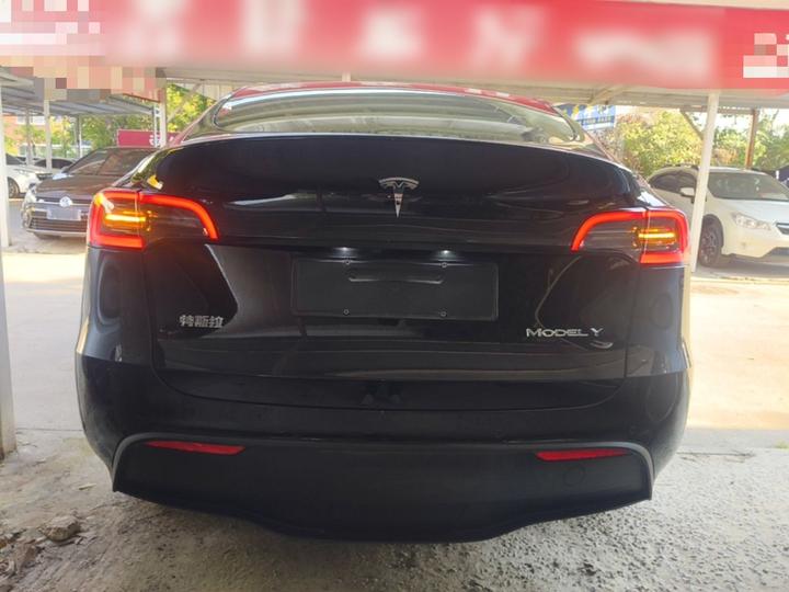 Model Y 2022 Facelift RWD photo 3