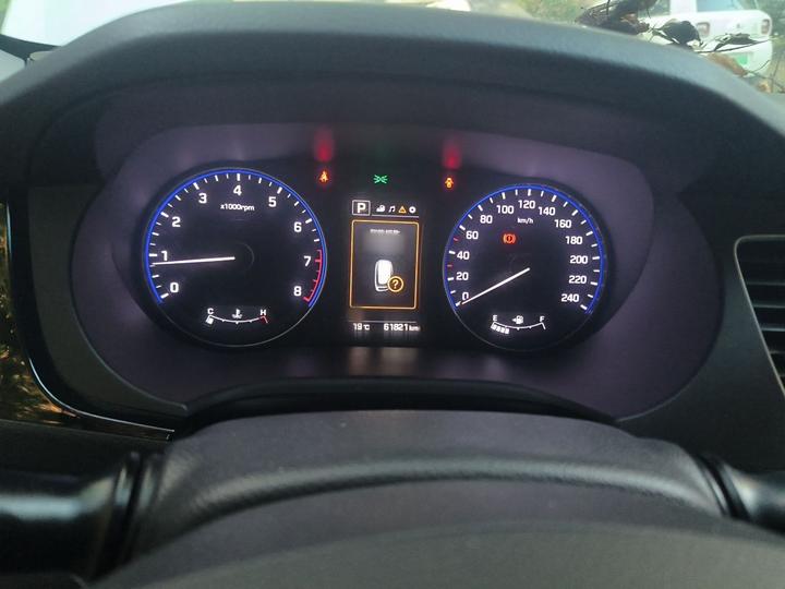 Mistra 2016 1.8L AT Premium DLX photo 4