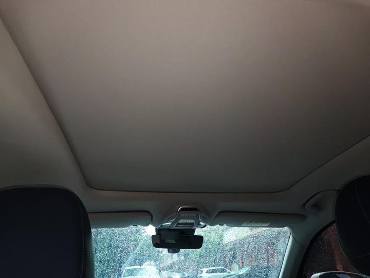 Preface 2021 Facelift 2.0TD Premium photo 8