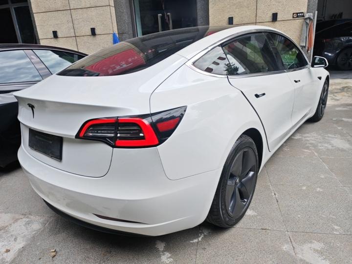 Model 3 Imported 2019 Long Range AWD photo 4