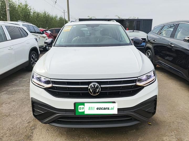 Tiguan L 2025 300TSI AT RWD photo 2