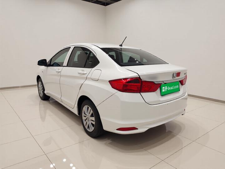 2017 1.5L CVT Comfort photo 4