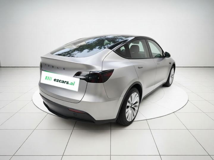 Model Y 2022 Facelift RWD photo 6