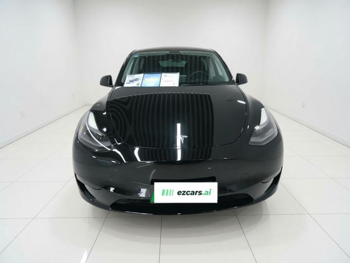 Model Y 2022 RWD photo 2