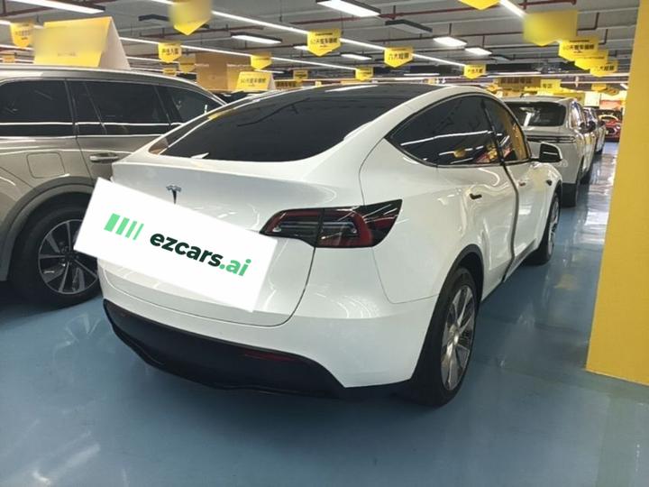 Model Y 2022 Facelift RWD photo 4