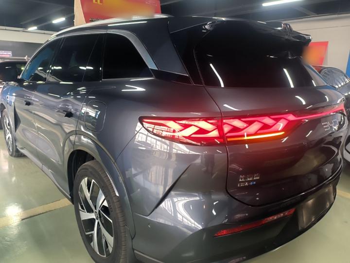 Tang L 2025 DM 200KM AWD LiDAR Flagship photo 4