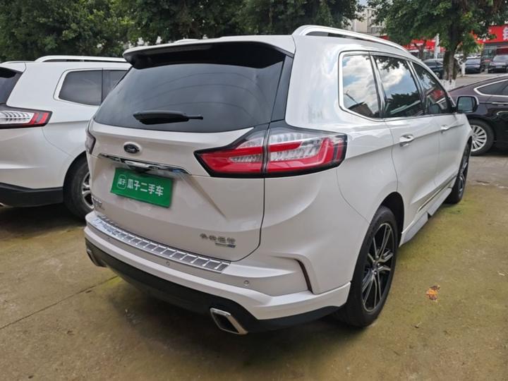 Edge 2020 EcoBoost 245 RWD 7-Seater photo 6