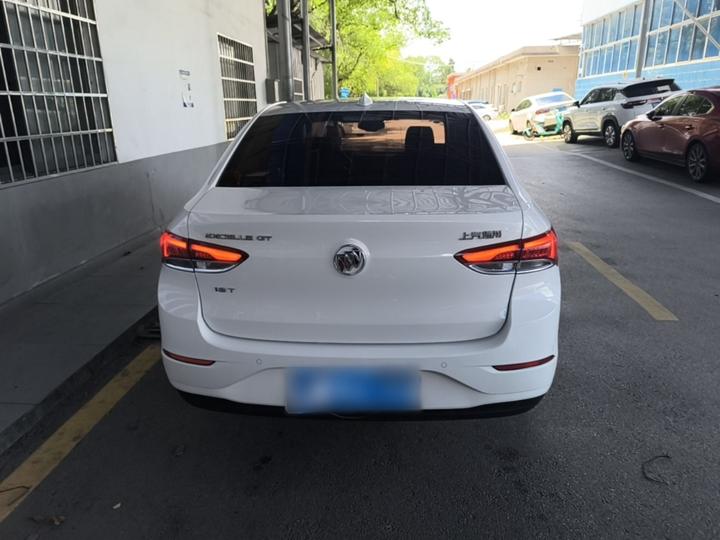 Excelle 2019 18T AT Elite China VI photo 3