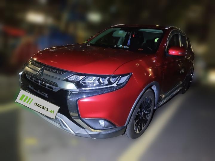 Outlander 2019 2.4L AWD Enjoy 7-Seater China VI