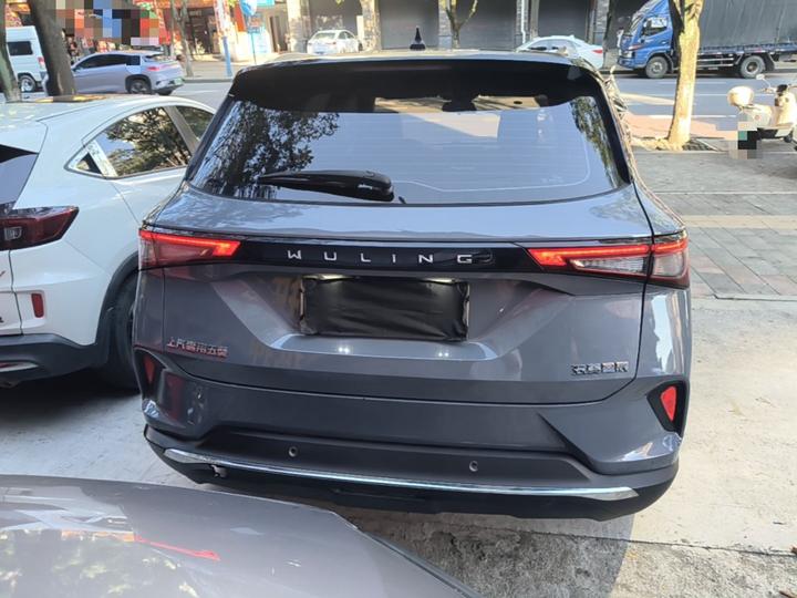 Wuling 2021 1.5T CVT photo 3