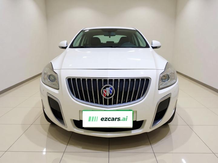 Regal 2012 2.0L Comfort photo 2