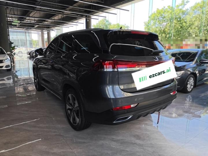 X7 PLUS 2024 1.5T AT Smart 5-Seater photo 4