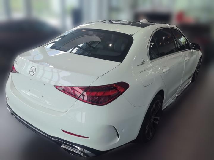 C-Class EV 2023 C 350 eL photo 6