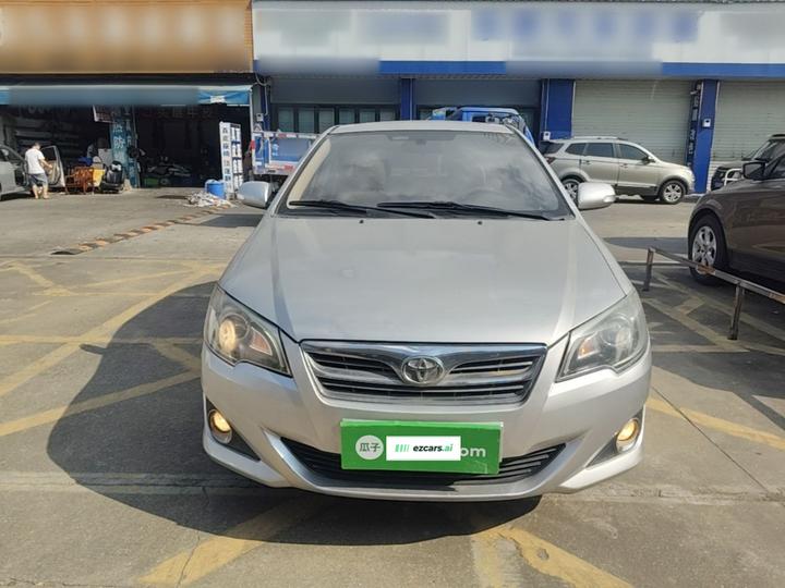 2013 1.6L AT Excellence photo 2