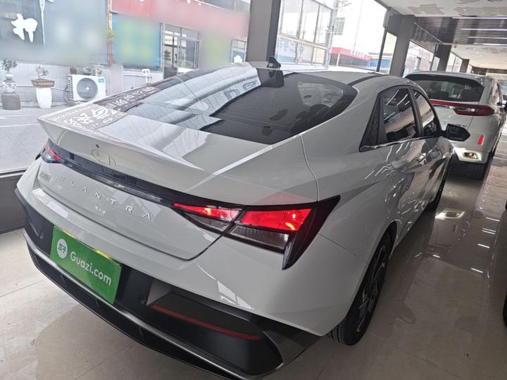 Elantra 2023 1.5L CVT GLX Elite photo 4