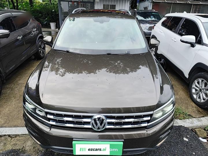 Tiguan L 2017 330TSI AT RWD Flagship photo 2