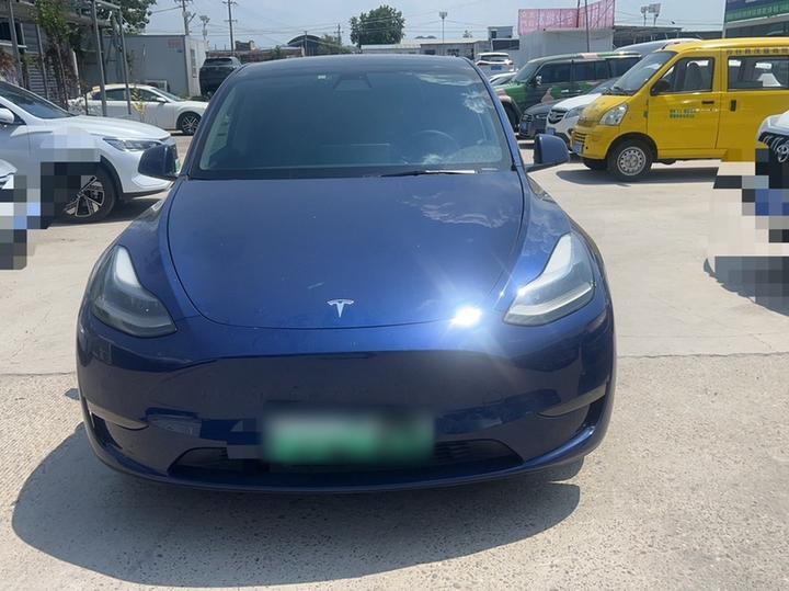 Model Y 2021 Long Range AWD photo 3