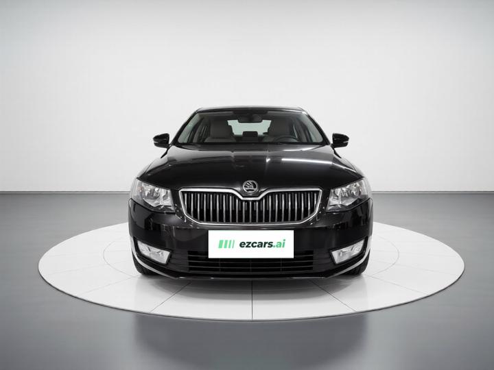 Octavia 2015 1.6L AT photo 2
