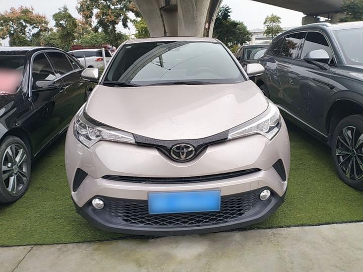 C-HR 2020 2.0L Leading photo 2