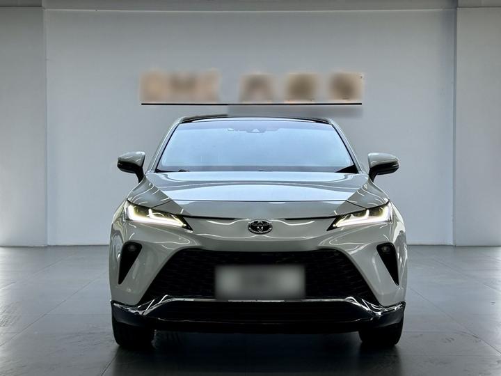 2022 2.0L CVT RWD Premium photo 2