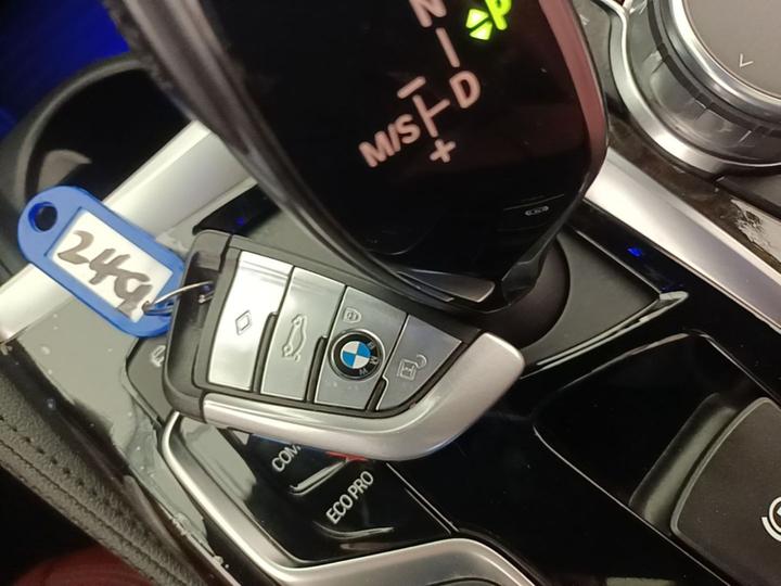 5 Series 2018 Facelift 530Li Exclusive M Sport Package photo 8