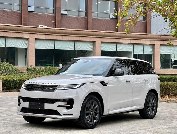 Range Rover Sport 2023 400PS Dynamic SE