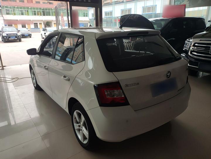 Fabia 2017 1.4L AT photo 4