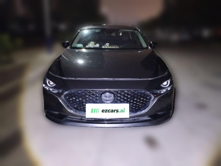 3 Axela 2021 2.0L AT photo 2