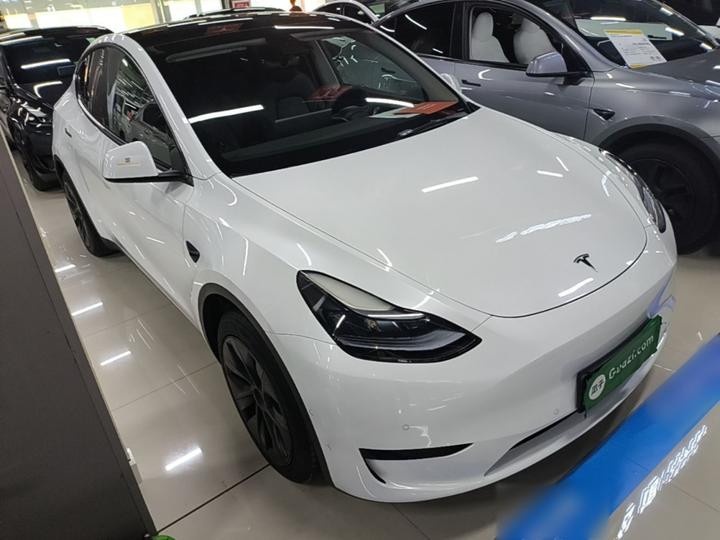 Model Y 2023 RWD photo 3