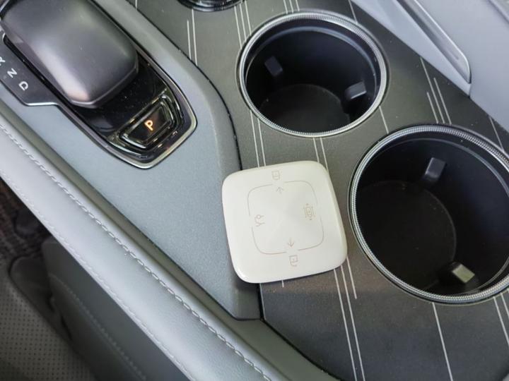 001 2024 YOU 100kWh AWD photo 8