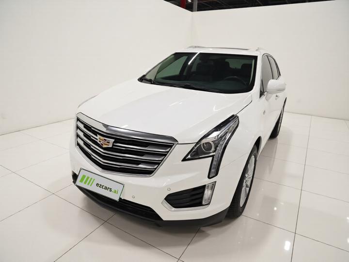 XT5 2018 25T Luxury