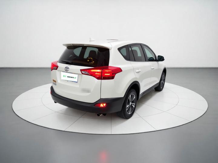 RAV4 2015 2.0L CVT RWD photo 6
