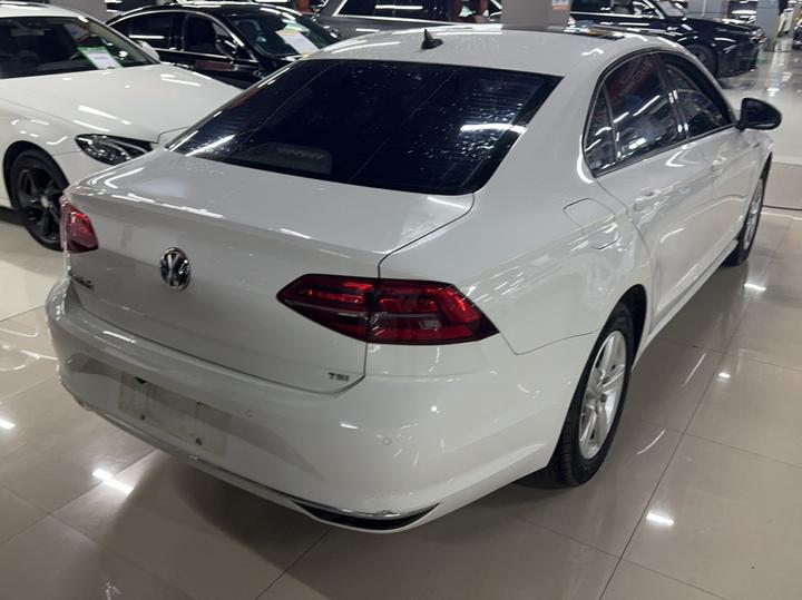 Lamando 2021 230TSI DSG photo 4
