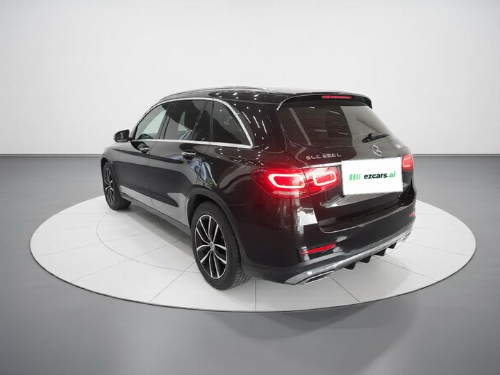 GLC 2020 GLC 260 L 4MATIC Luxury photo 4