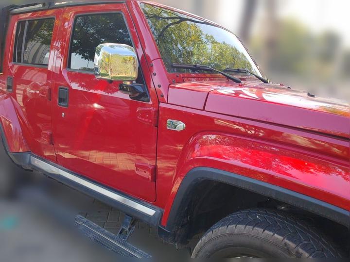 BJ40 2023 2.0T AT AWD Supreme photo 3