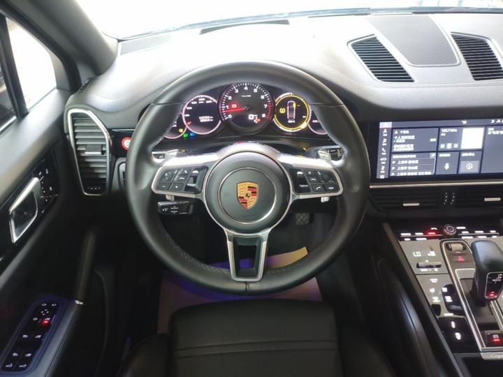 2019 Cayenne 3.0T photo 6