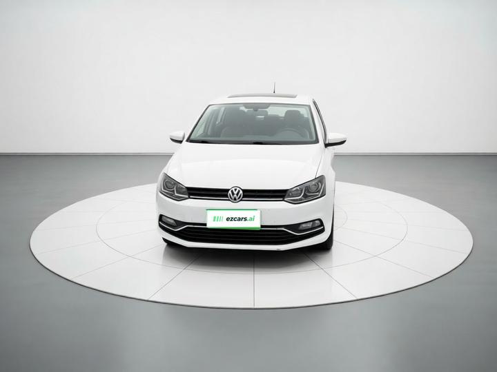 Polo 2016 1.6L AT Comfort photo 2
