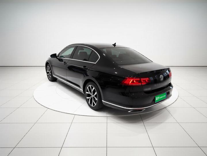 Magotan 2020 330TSI DSG Leading photo 4