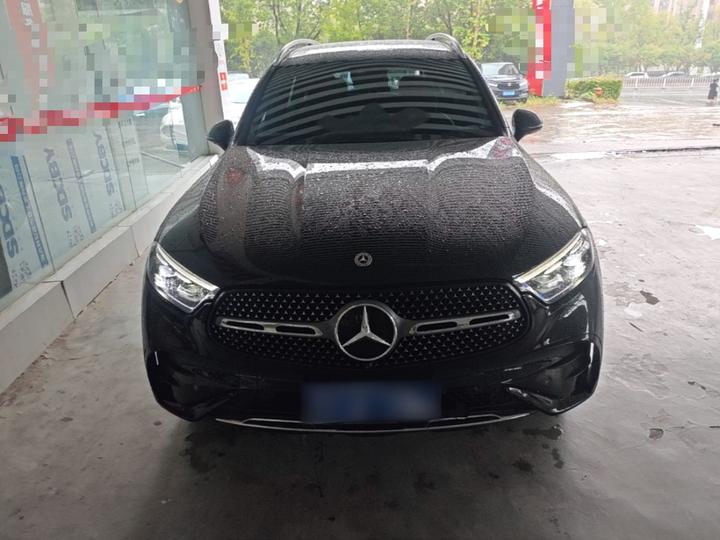 GLC 2024 GLC 300 L 4MATIC Luxury 5-Seater photo 2