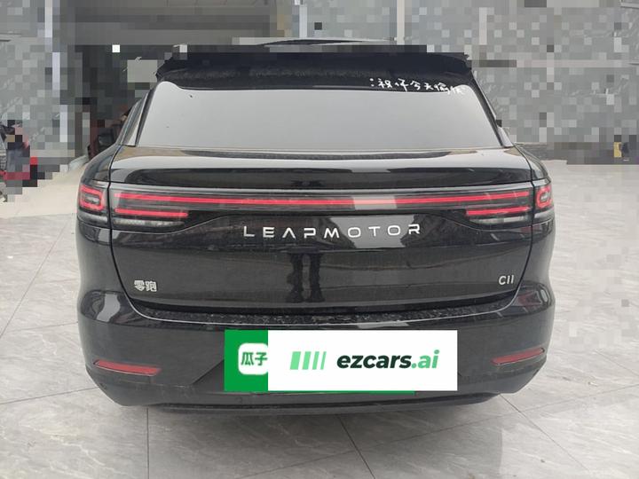 Leapmotor C11 2023 EREV 200 Comfort photo 3