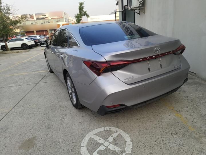 Avalon 2024 Hybrid 2.0L Luxury photo 4