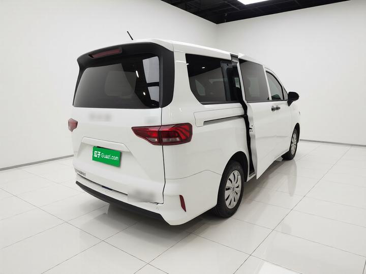BAW M7 2025 1.6L MT Comfort 5-Seater photo 4