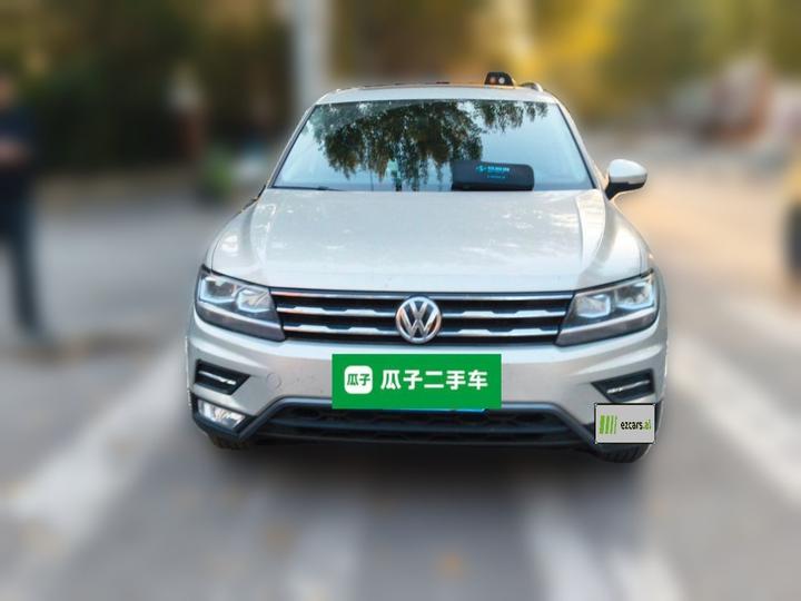 Tiguan L 2017 330TSI AT RWD Luxury photo 2