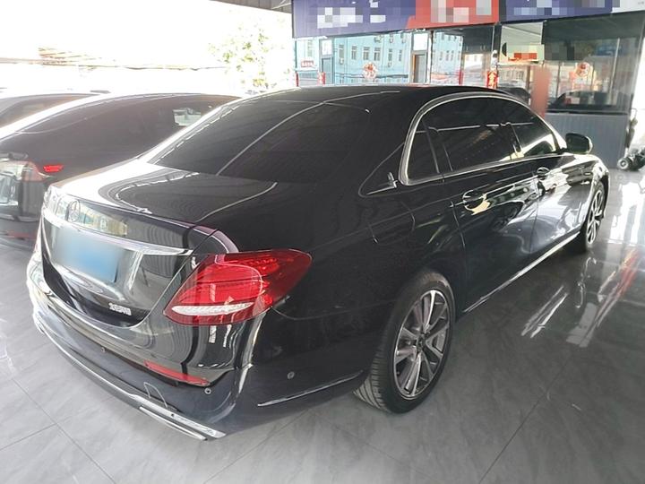 E-Class 2019 Facelift E 300 L Luxury photo 6